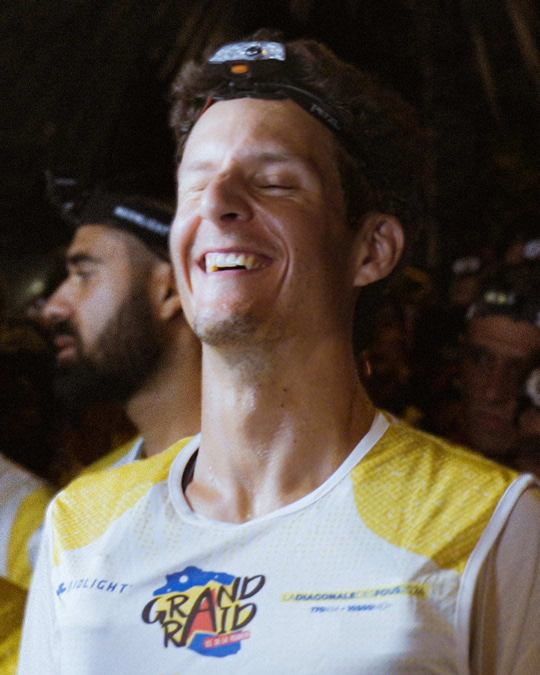 2505_ArcPresents_SeeThoseFlowers_ReunionIsland_Caldarone13